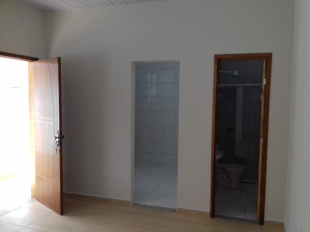 Rua dos Limoeiros, 258 casa 01.