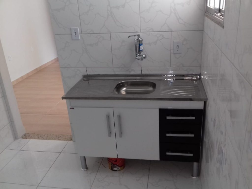Rua dos Limoeiros, 258 casa 01.