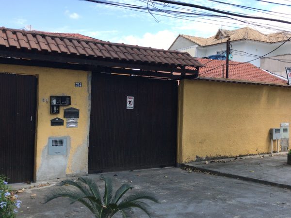 Rua Jupati, 214 casa 104.