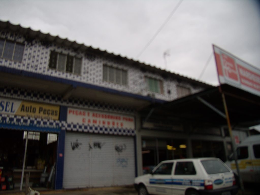 Estrada Rio São Paulo, 2220 aptº 202