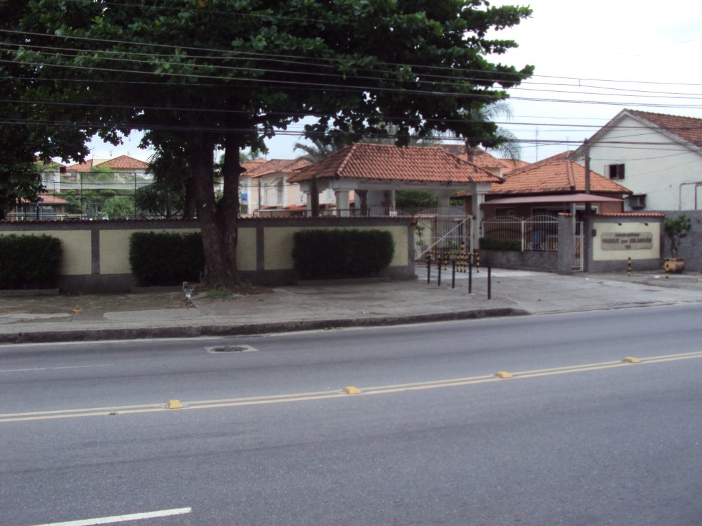 Estrada do Campinho, 138 bl 11 casa 02 (Parque dos Girassóis)