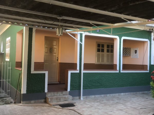 Rua Vitor Alves, 1283.