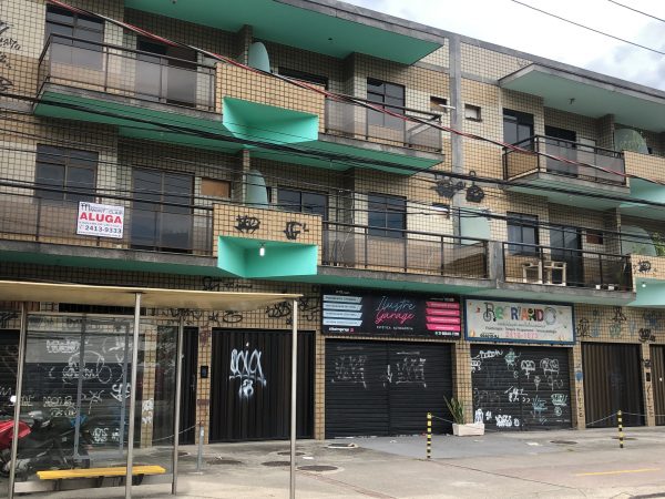 Rua  Artur Rios, 726 aptº 302