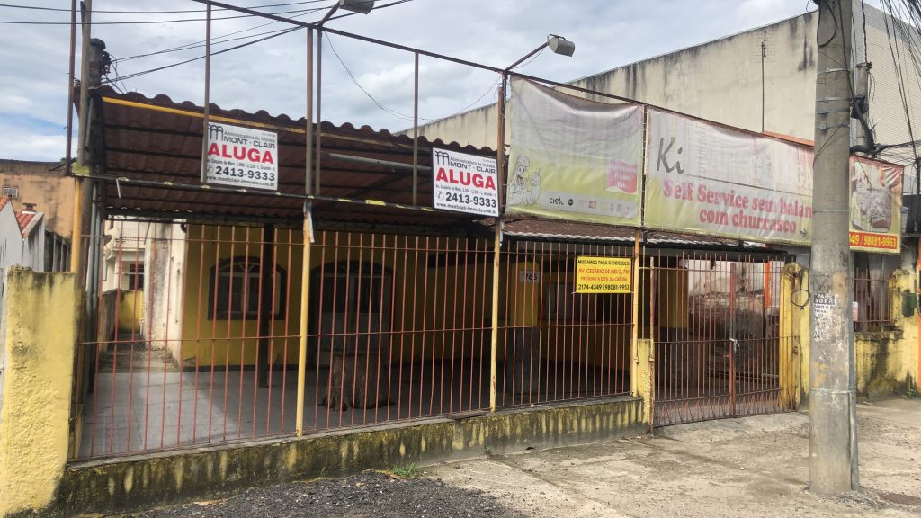 Estrada do Cabuçu, 765 frente(101 e 102)